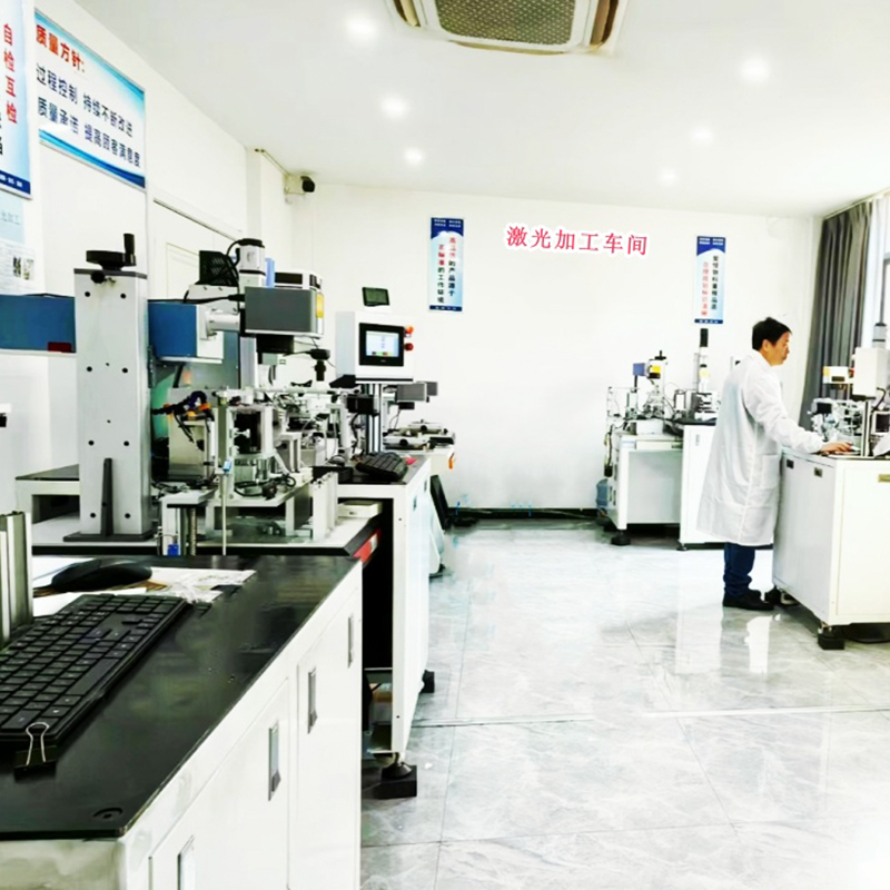 Peralatan pemprosesan mikroporus laser ketepatan